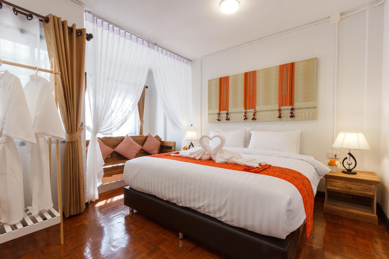 Baan Singharaj Hotel Chiang Mai Exterior photo
