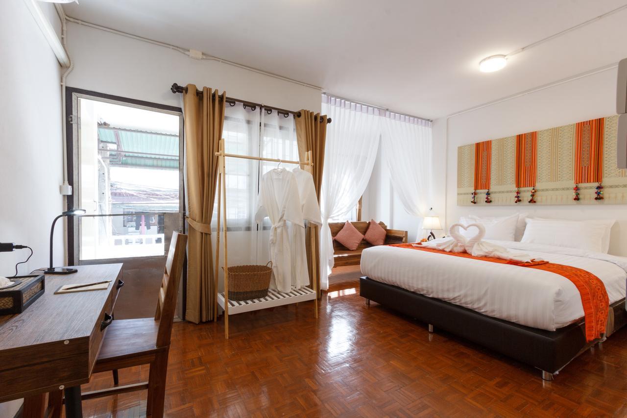 Baan Singharaj Hotel Chiang Mai Exterior photo